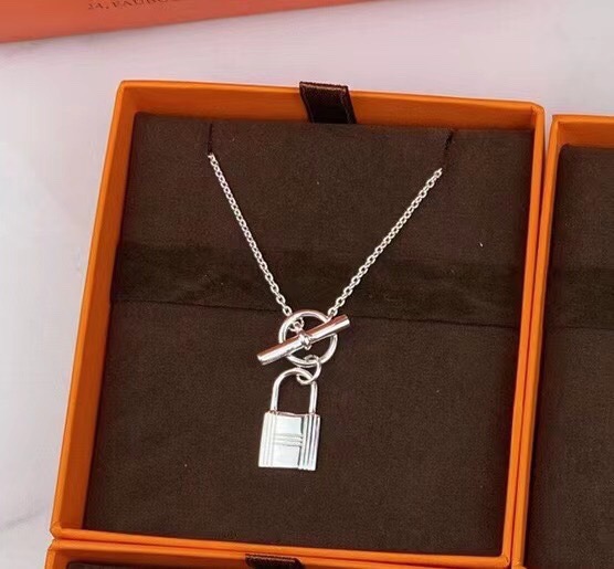 에르메스 목걸이