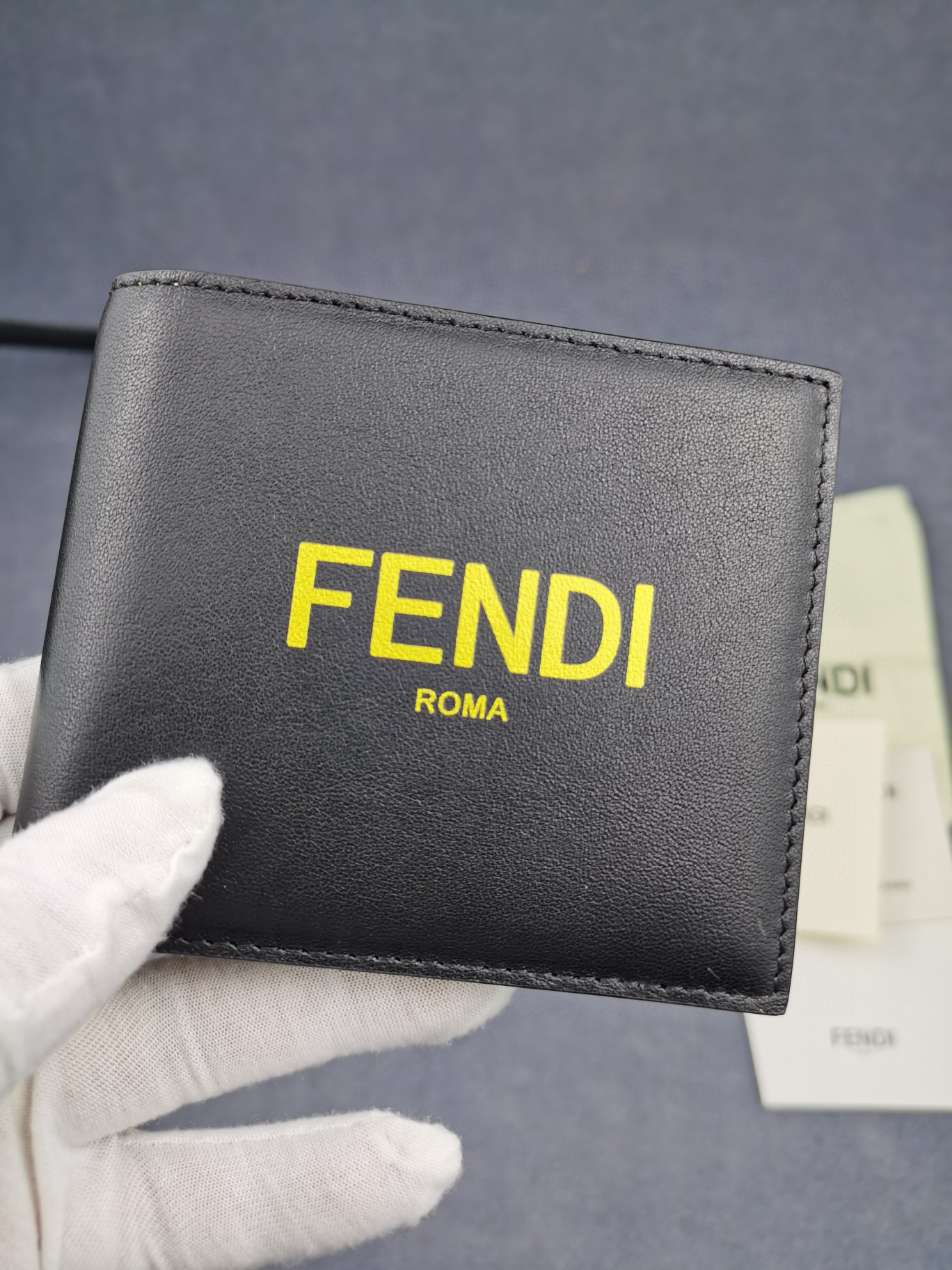 펜디 남자 반지갑