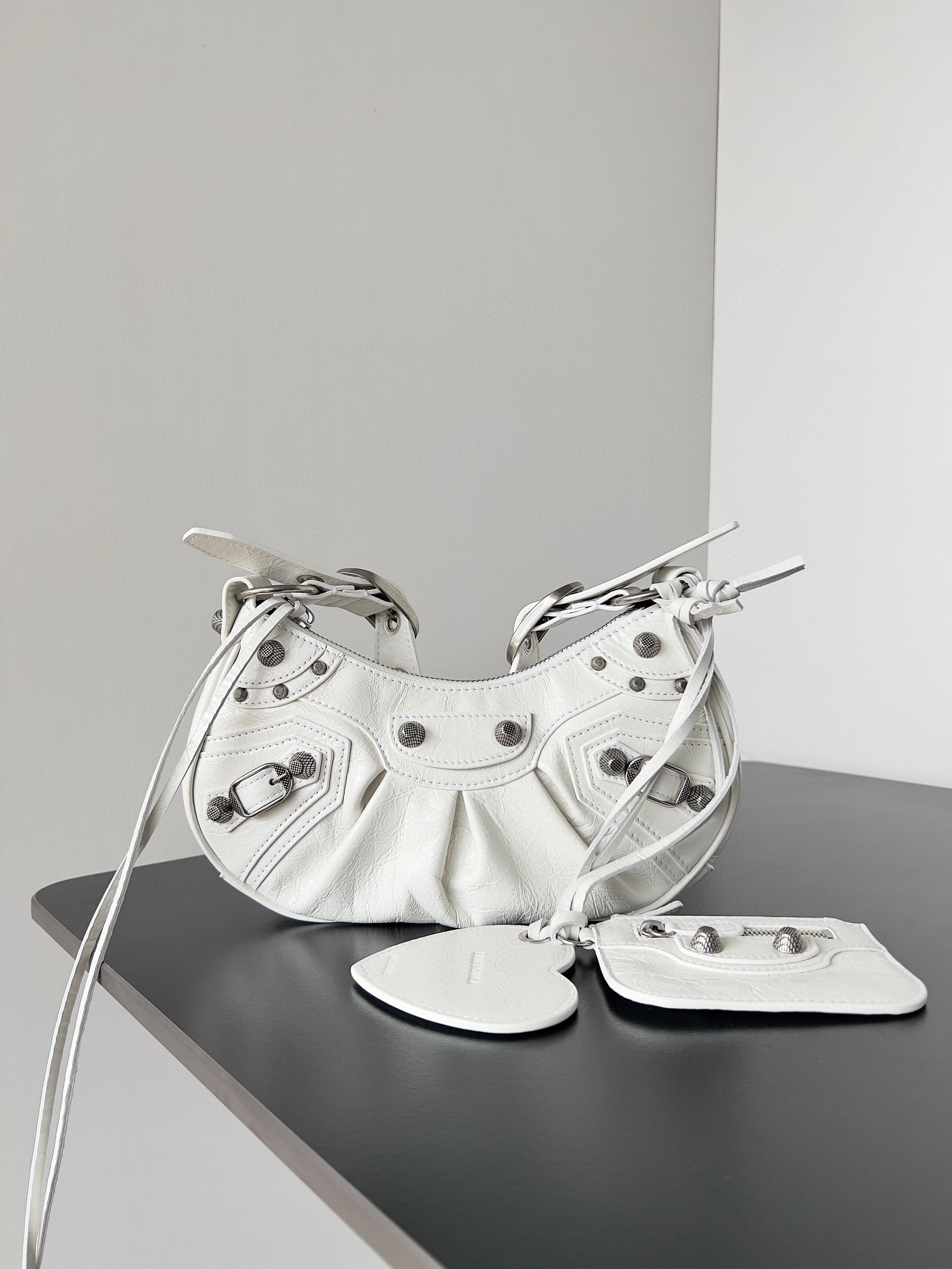 발렌시아가  숄더백 여자가방