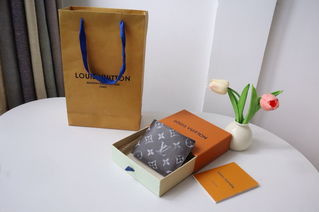 루이비통 남자 반지갑 M11708