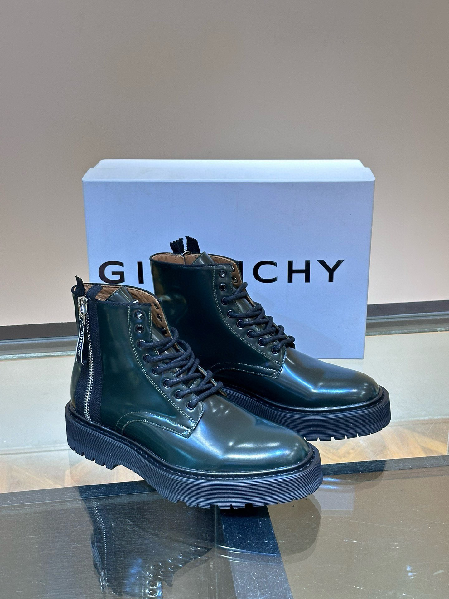 지방시 남자 부츠