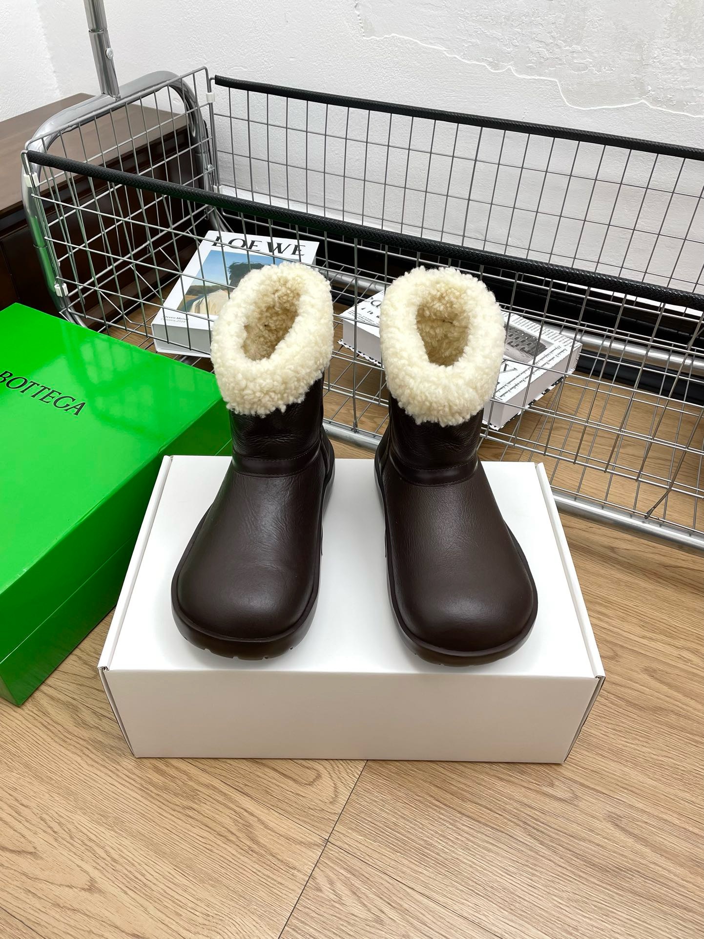보테가베네타 여자 부츠