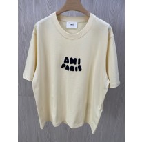 아미 아미리 반팔티