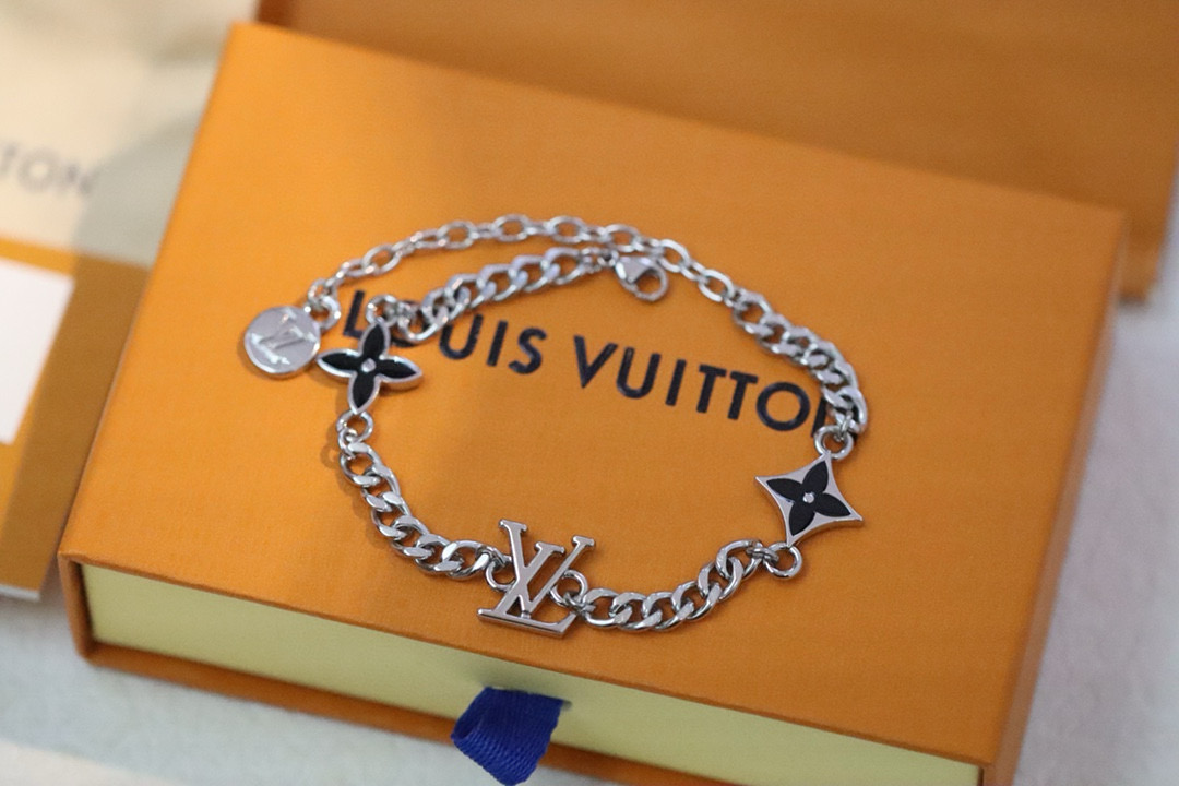 루이비통 팔찌