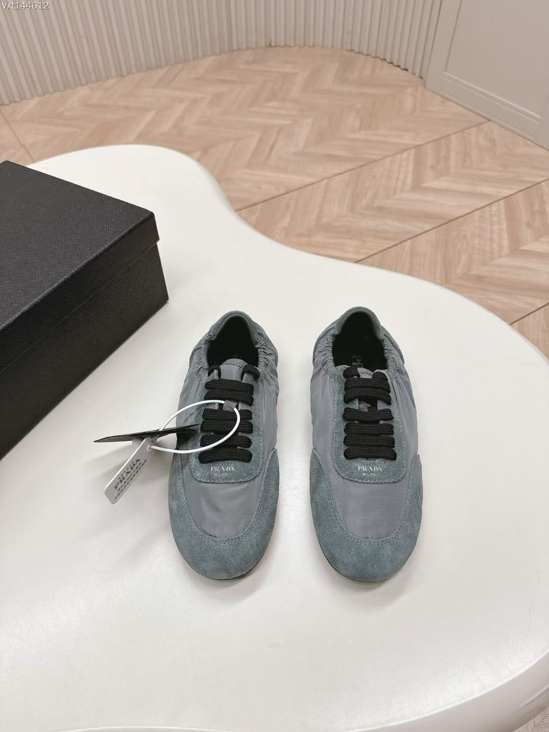 프라다 여자 스니커즈 신발 운동화