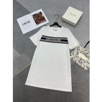 디올 여자 반팔티셔츠