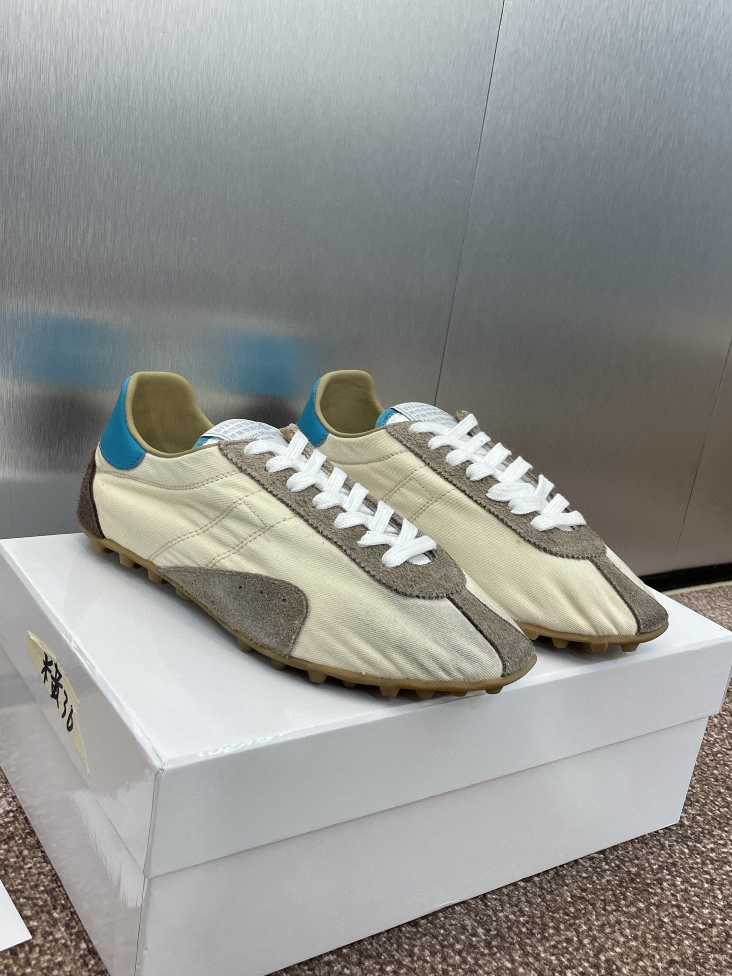 메종 마르지엘라 남여공용 신발 운동화