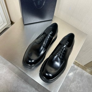 프라다 남자 구두