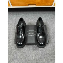 프라다 남자 구두