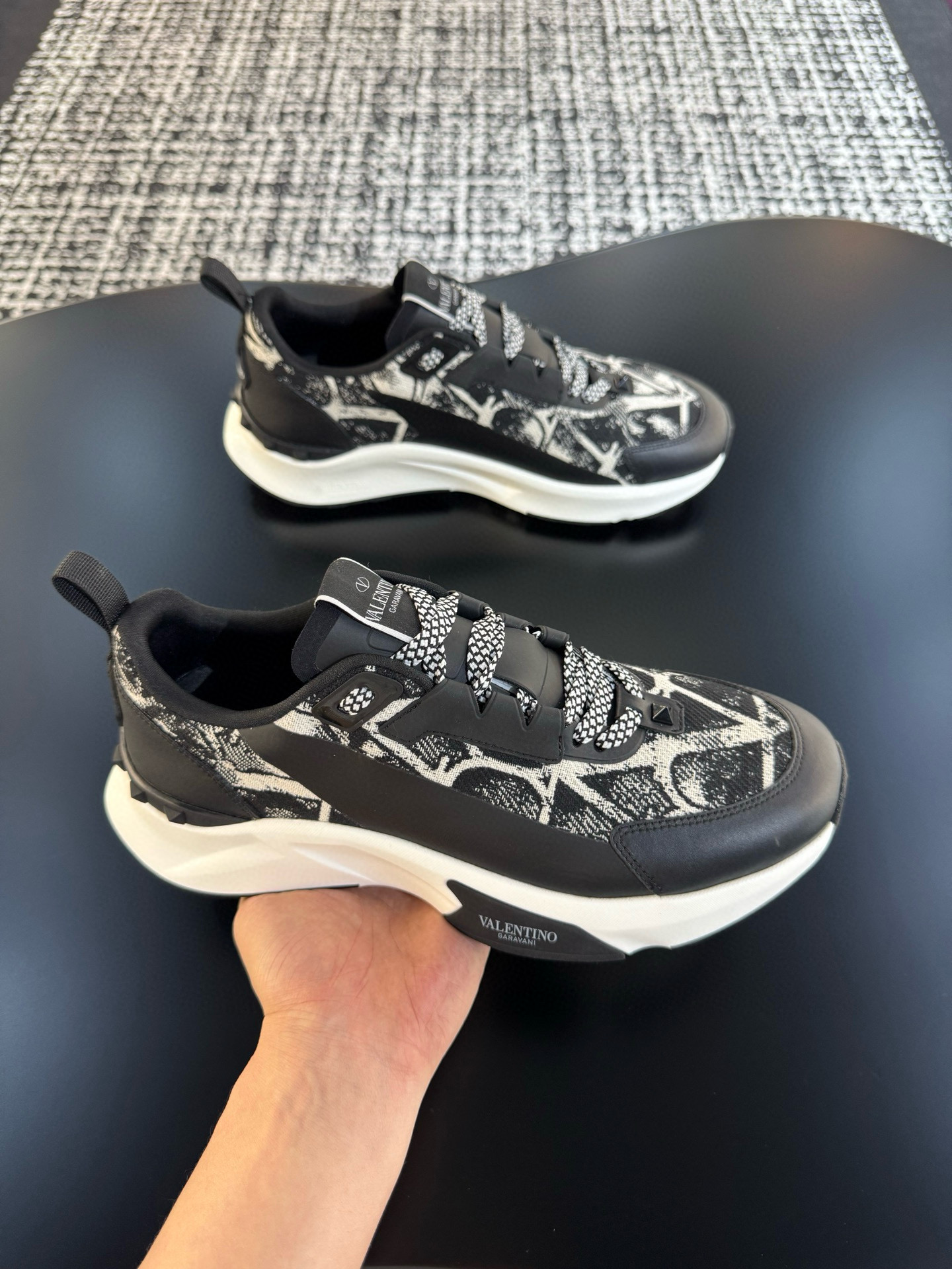 발렌티노 남자 신발 운동화 스니커즈