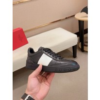 발렌티노 남녀공용 신발 운동화 스니커즈