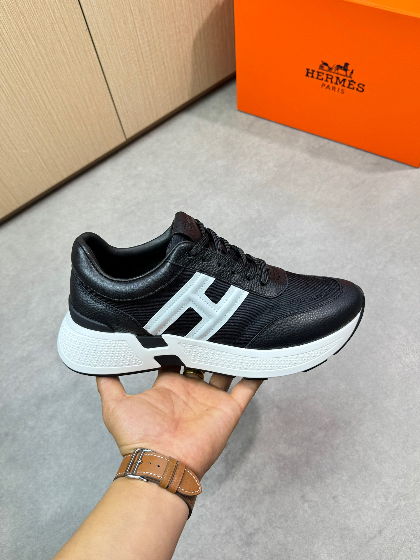 에르메스 남자 신발 운동화 스니커즈