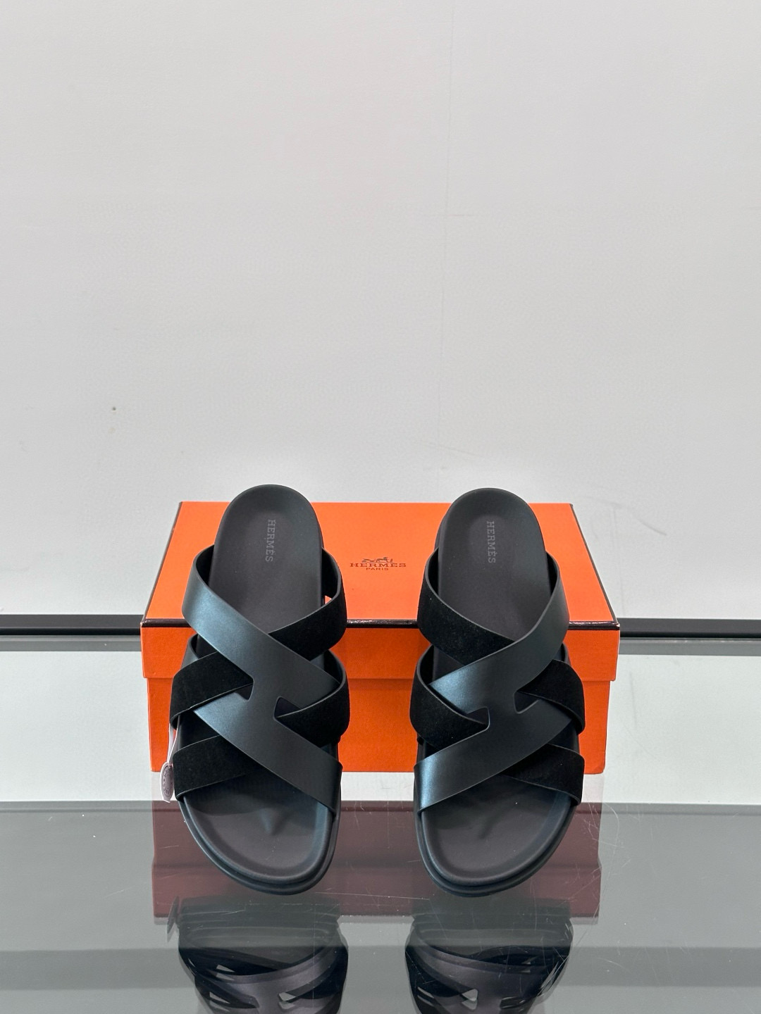 에르메스 남자 슬리퍼