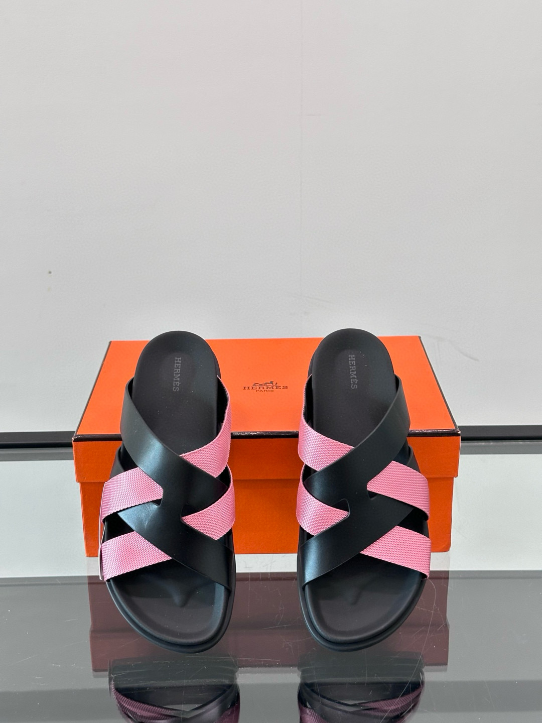 에르메스 남자 슬리퍼