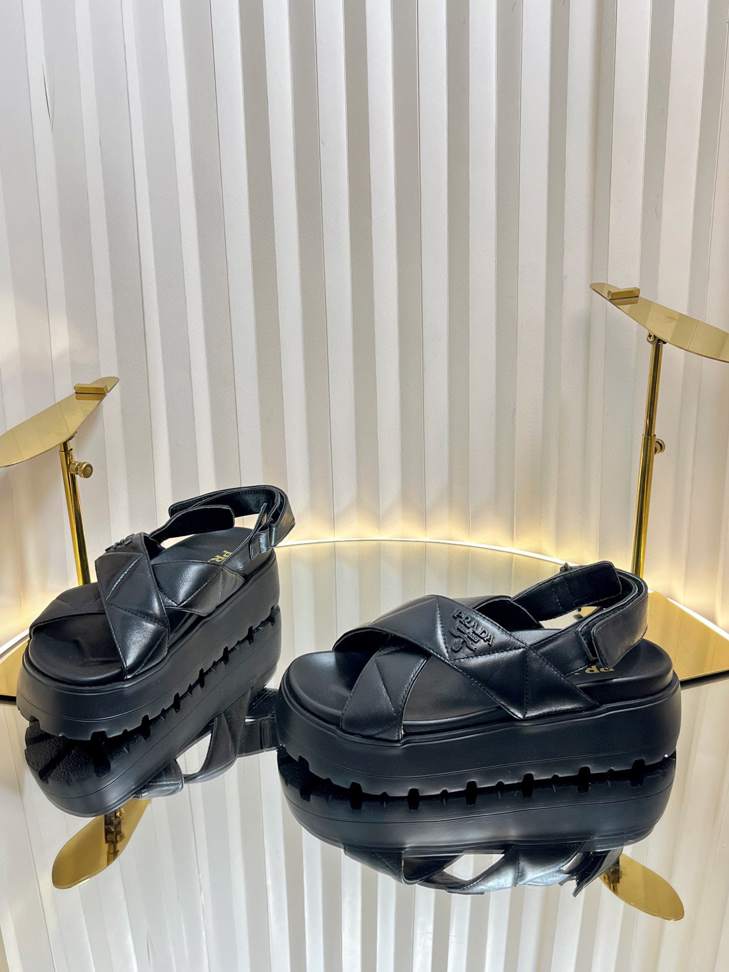 프라다 여자 샌들 5.5cm