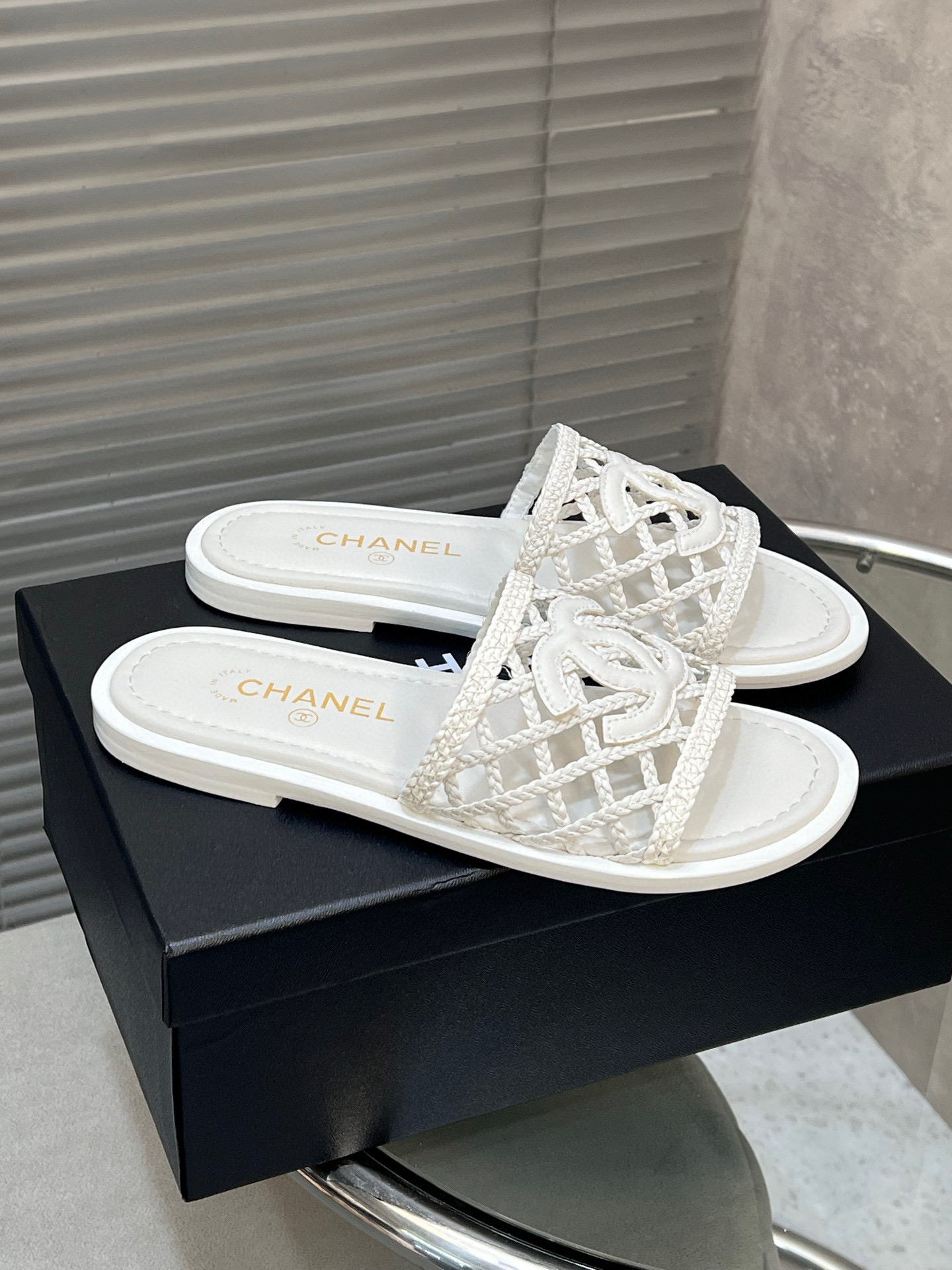 샤넬 여자 슬리퍼