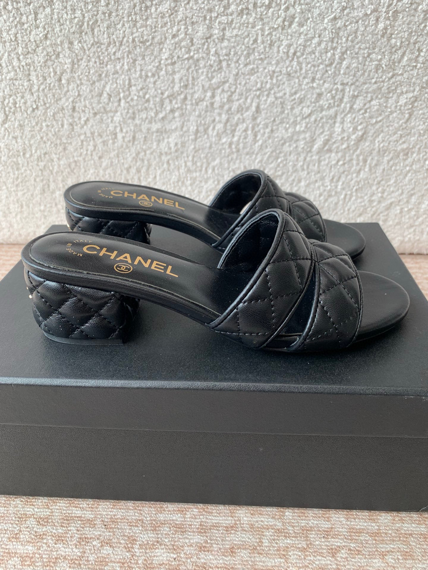 샤넬 여자 슬리퍼