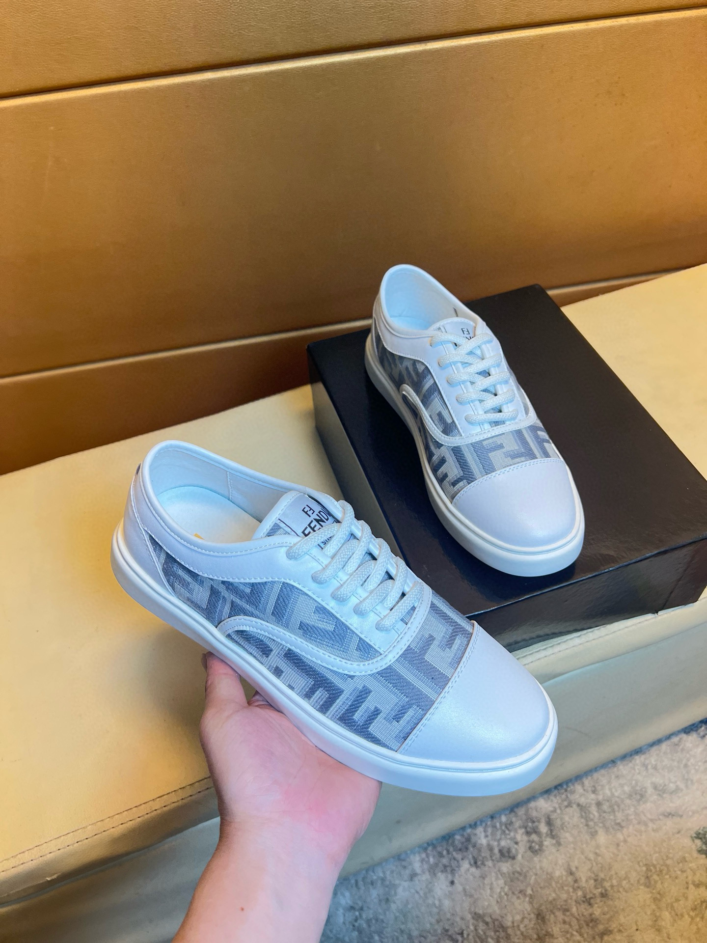 펜디 남자신발 운동화 스니커즈