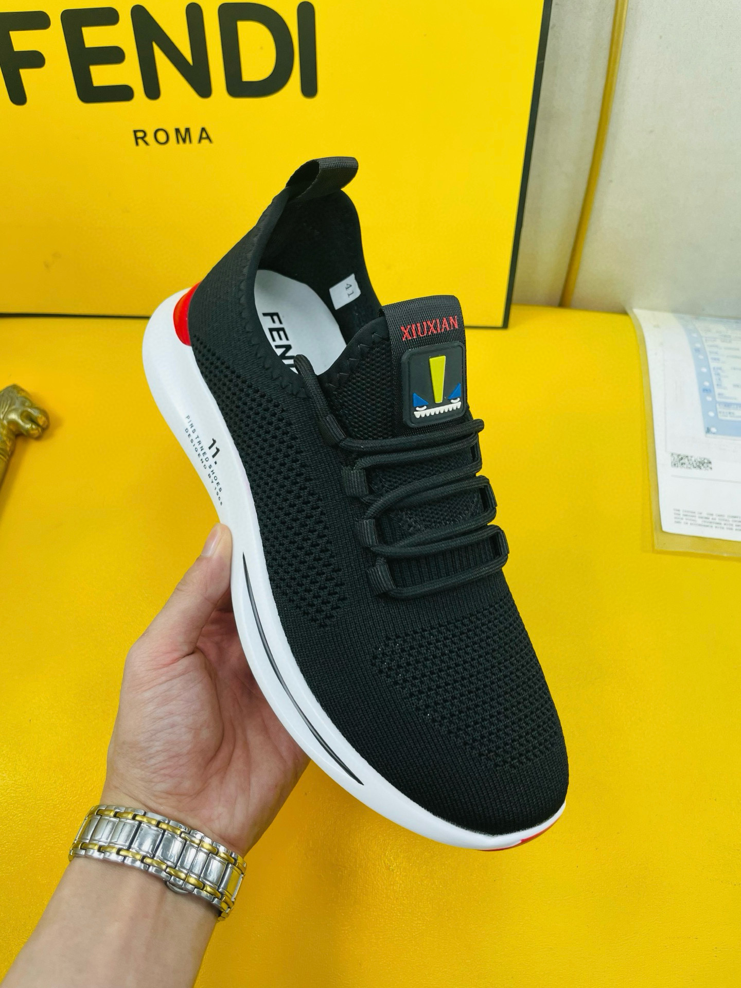 펜디 남자신발 운동화 스니커즈