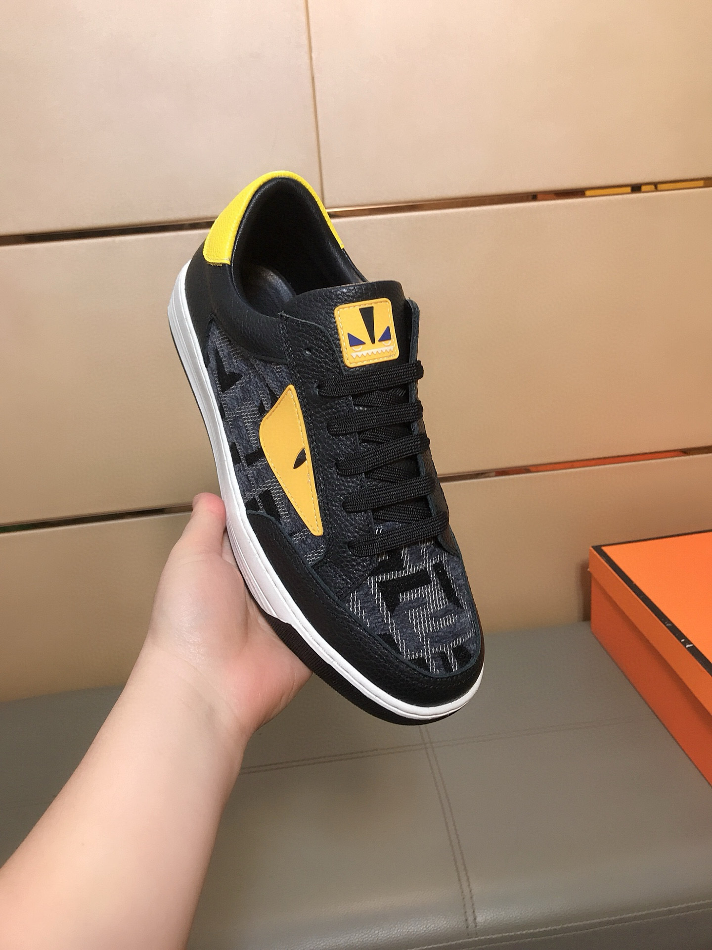 펜디 남자신발 운동화 스니커즈