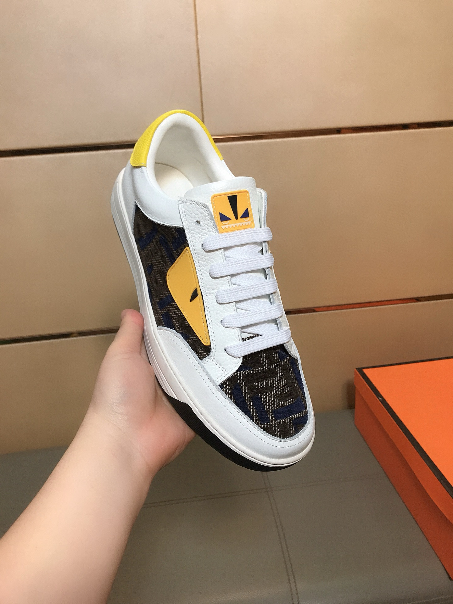 펜디 남자신발 운동화 스니커즈