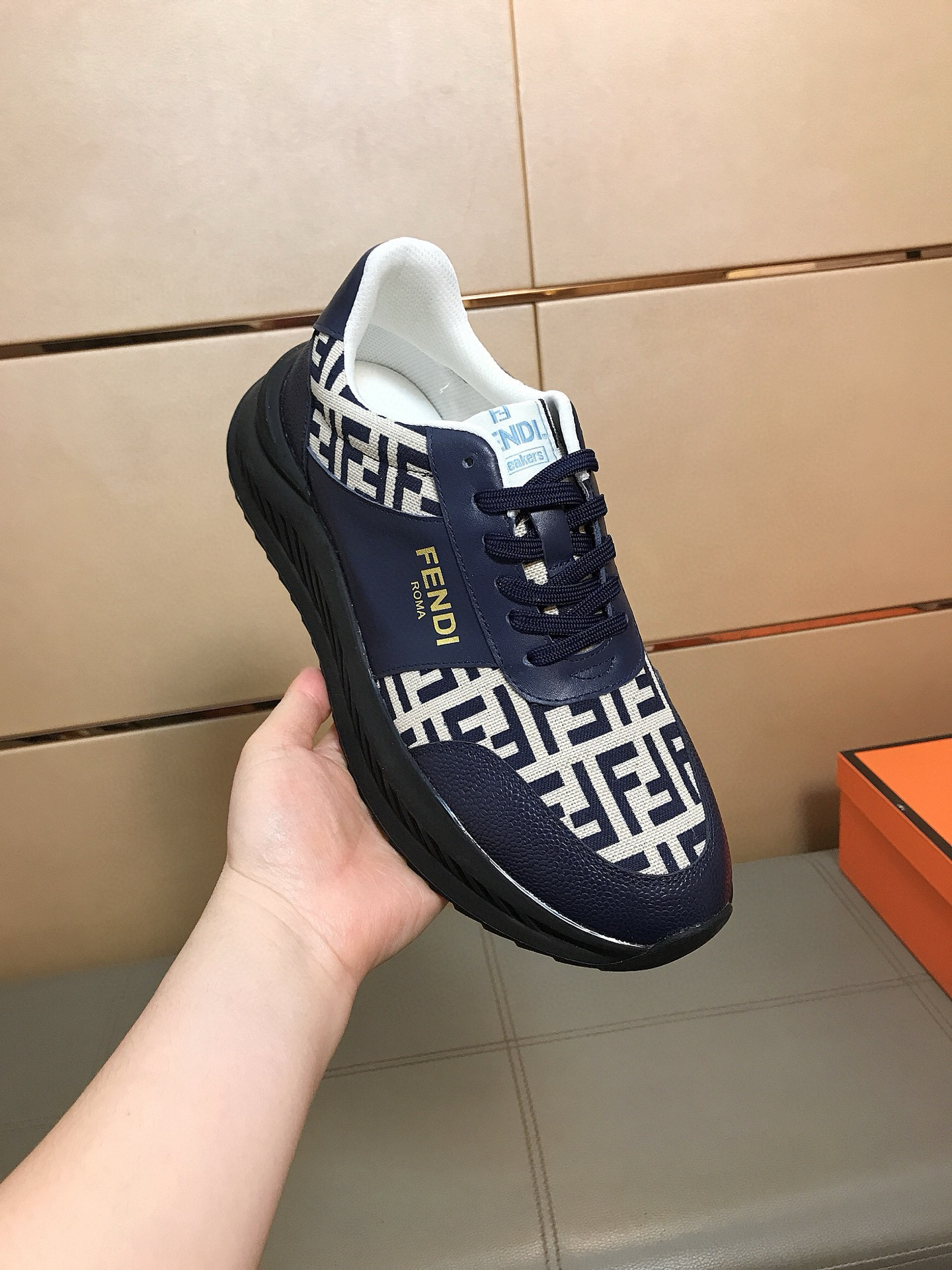 펜디 남자신발 운동화 스니커즈