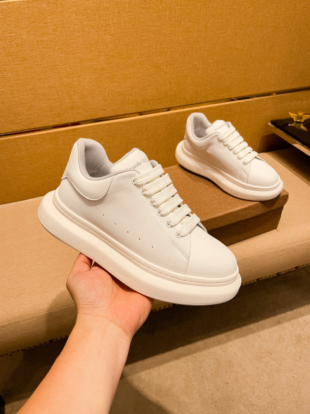 알렉산더 맥퀸 남자신발 운동화 스니커즈