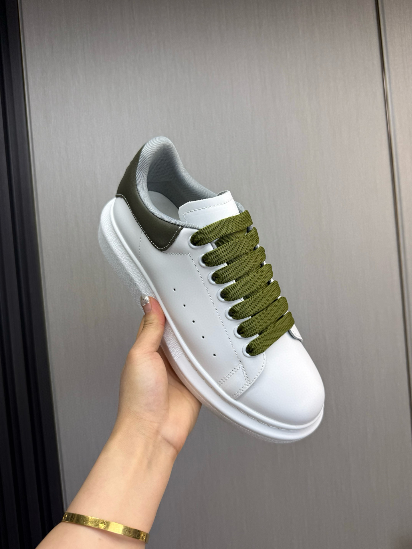 알렉산더 맥퀸 남녀공용 신발 운동화 스니커즈