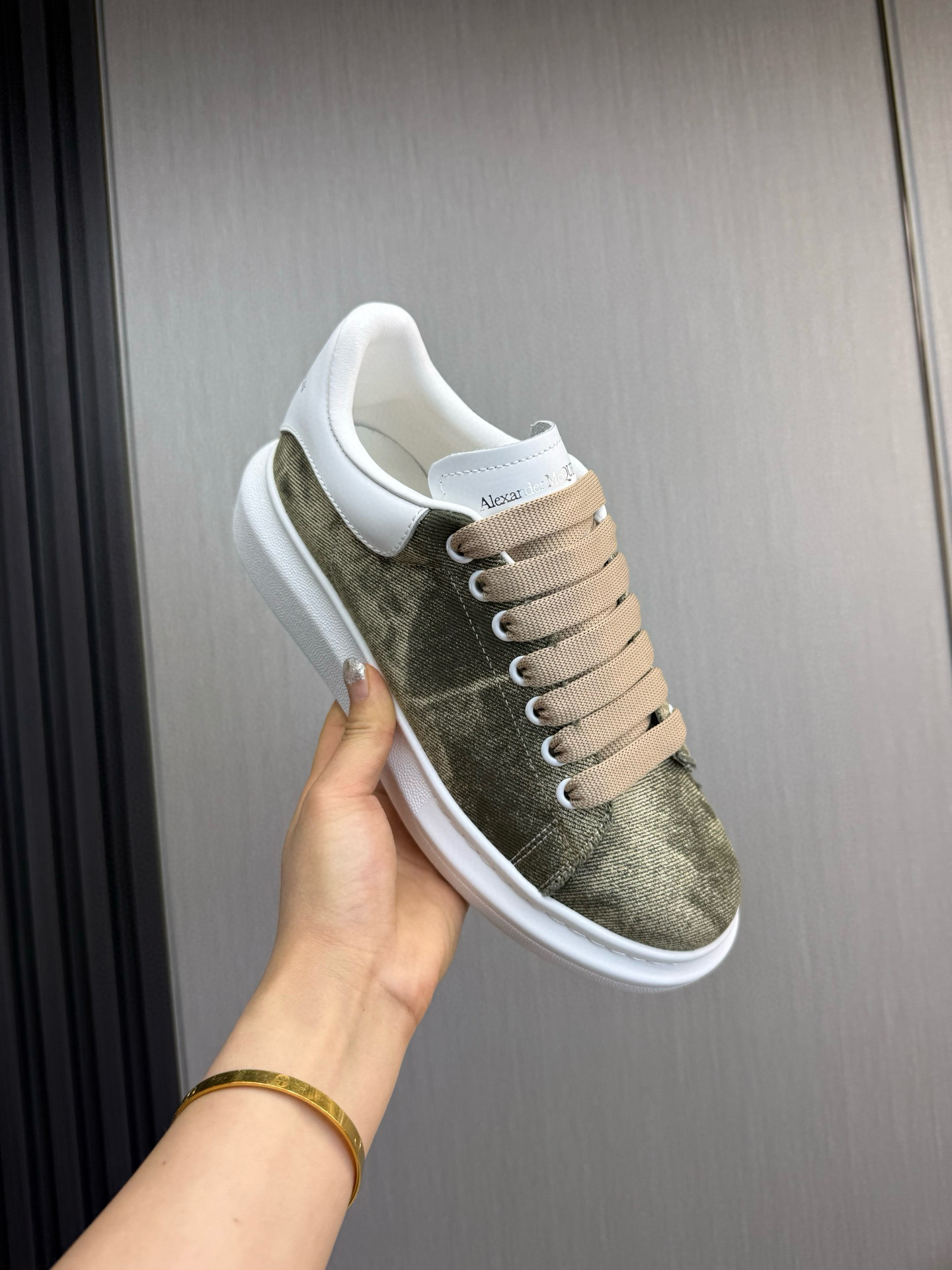 알렉산더 맥퀸 남녀공용 신발 운동화 스니커즈