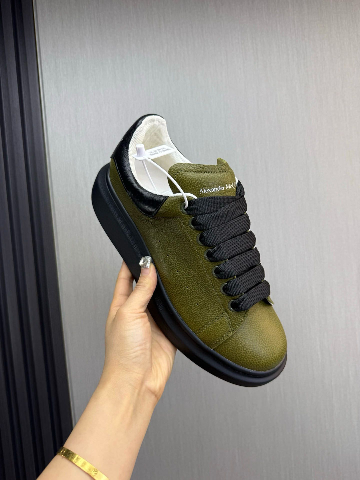 알렉산더 맥퀸 남녀공용 신발 운동화 스니커즈