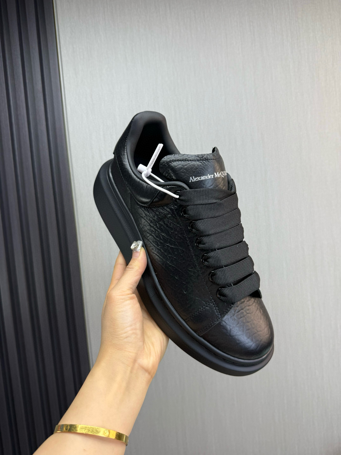 알렉산더 맥퀸 남녀공용 신발 운동화 스니커즈