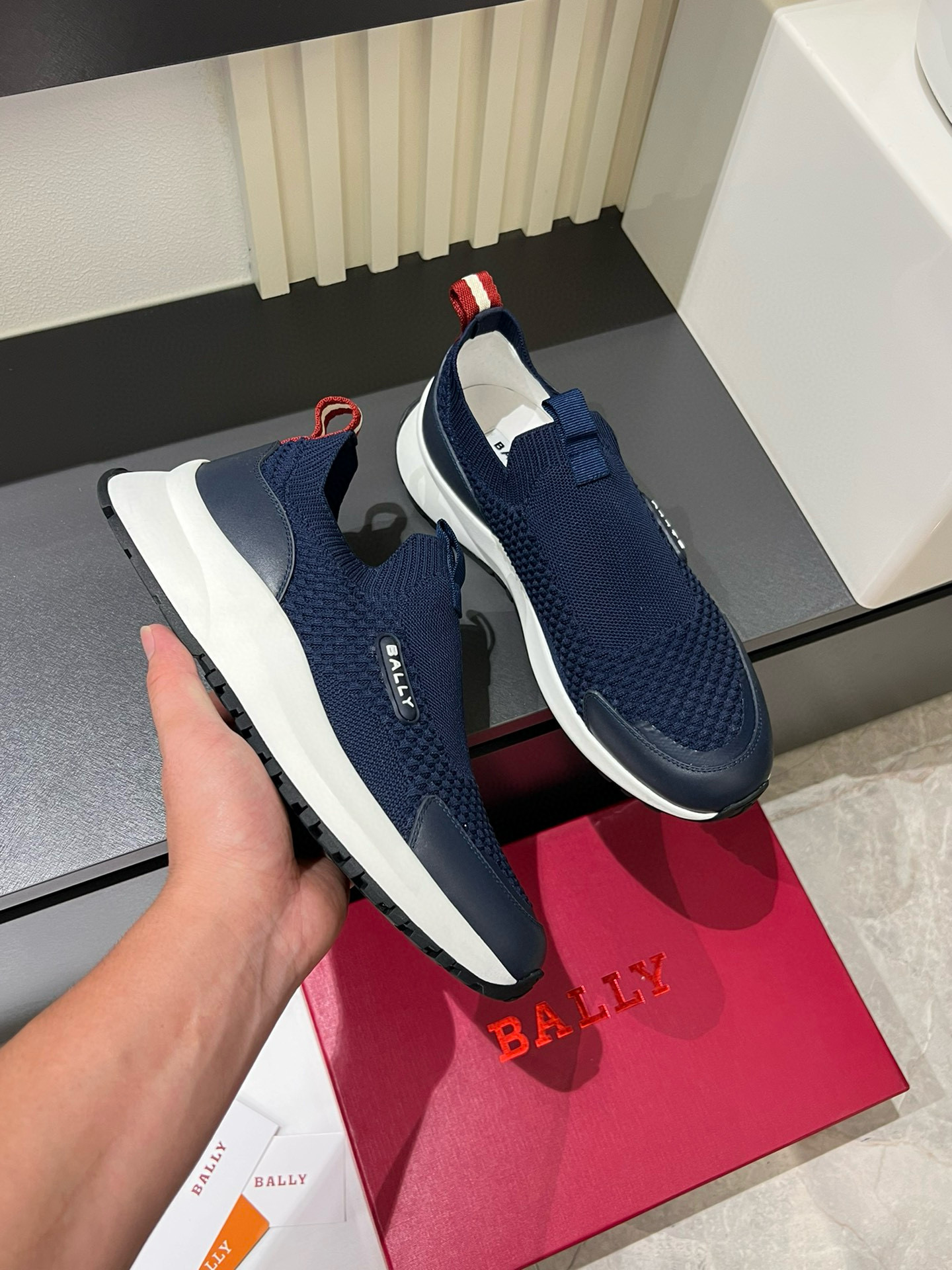 발리 남자 신발 운동화 스니커즈