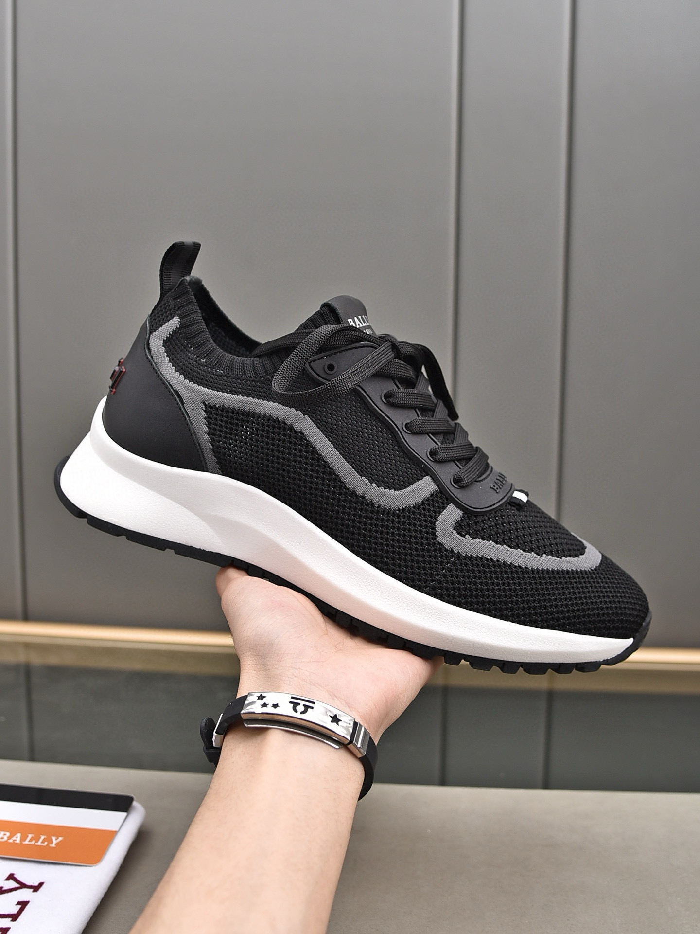 발리 남자 신발 운동화 스니커즈