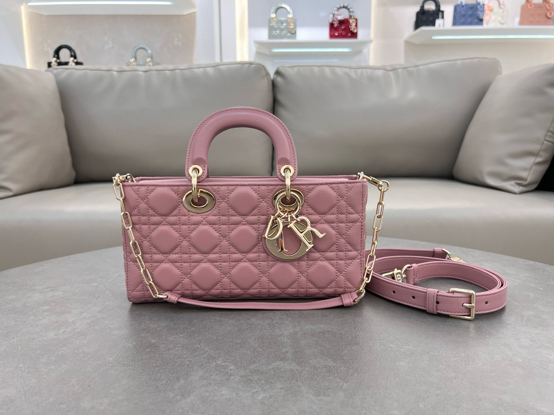 디올 M0540 레이디 백 여자가방