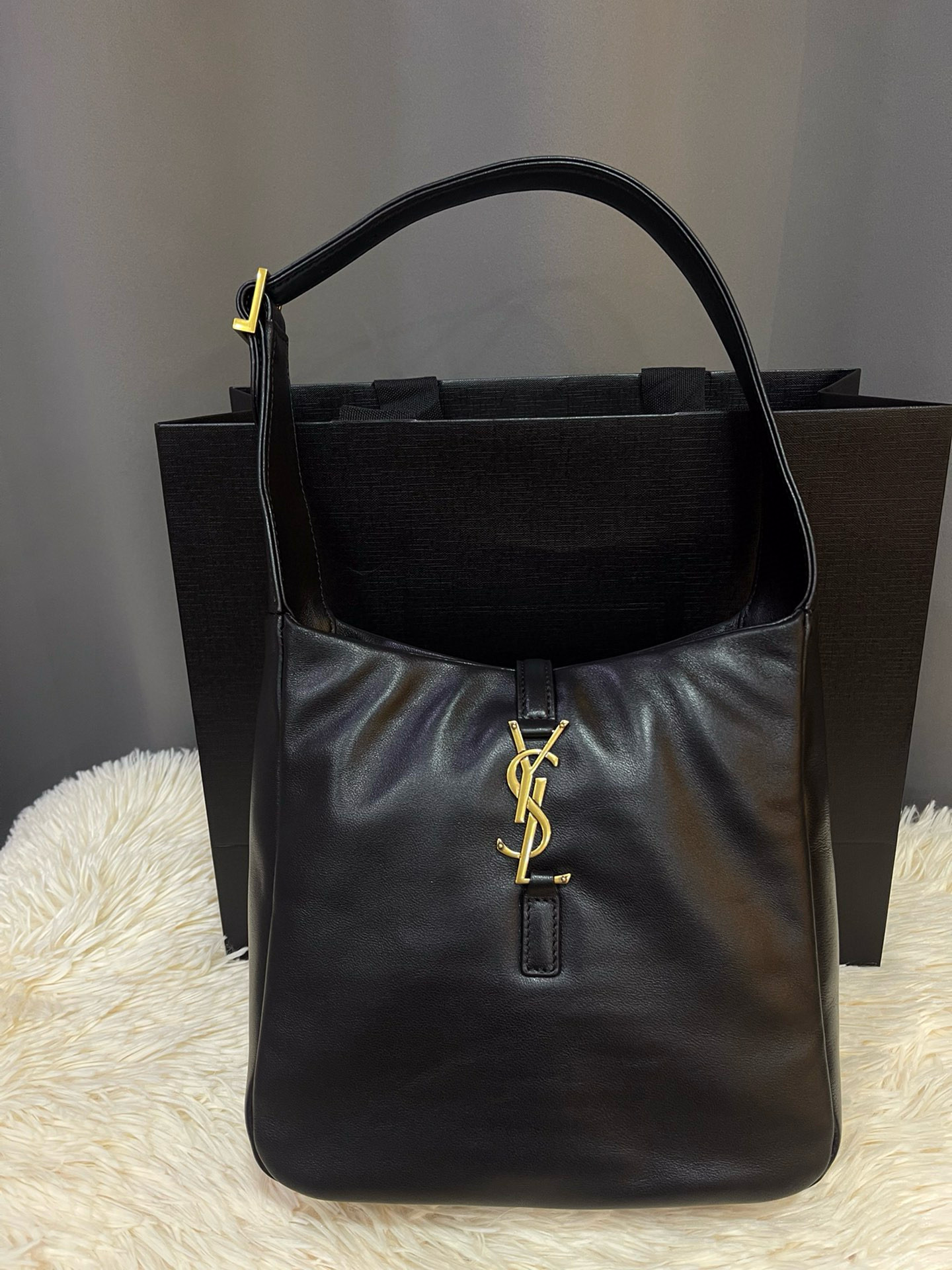 생로랑 713938 여자가방