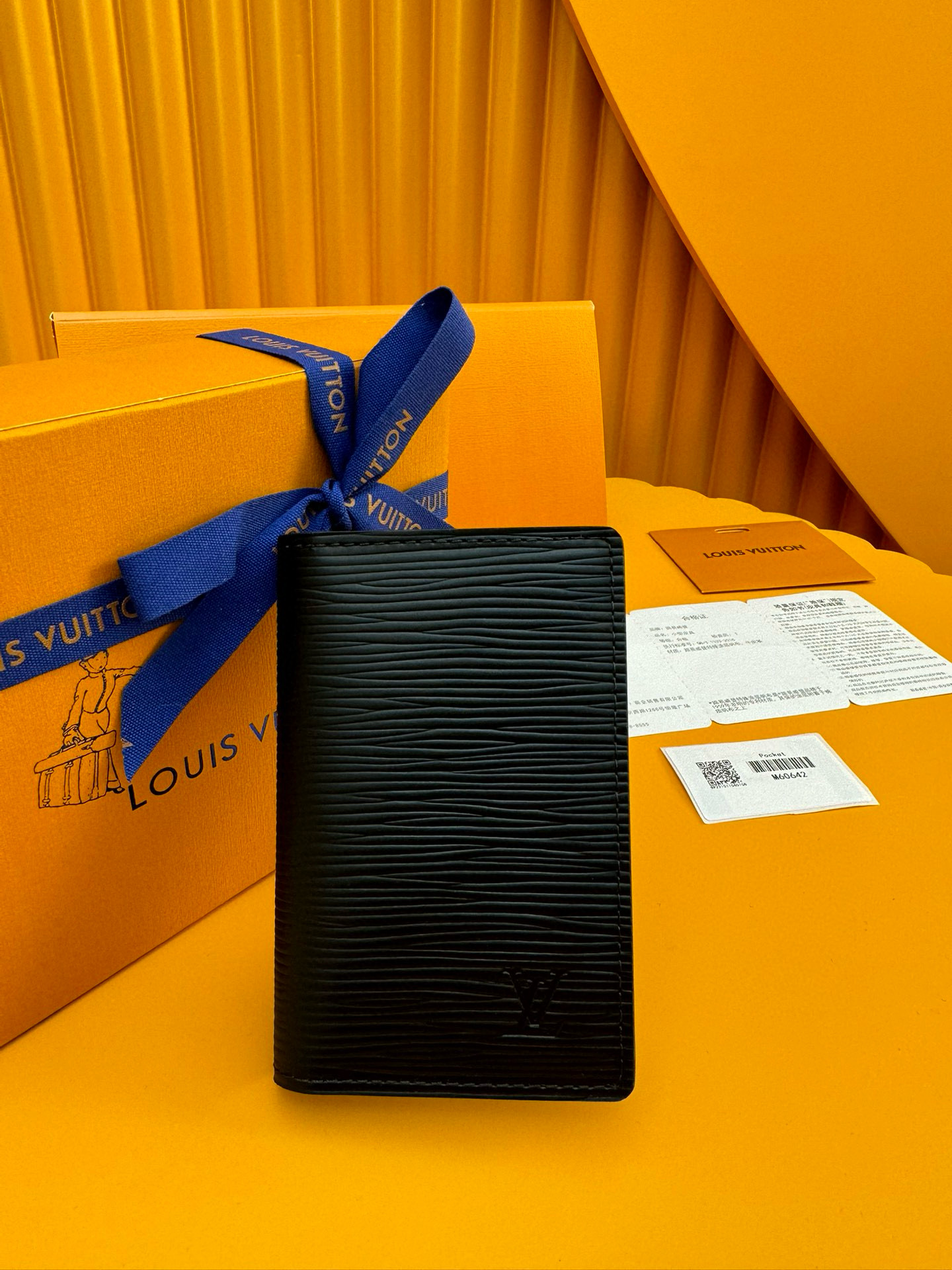 루이비통 남자 반지갑 M60642