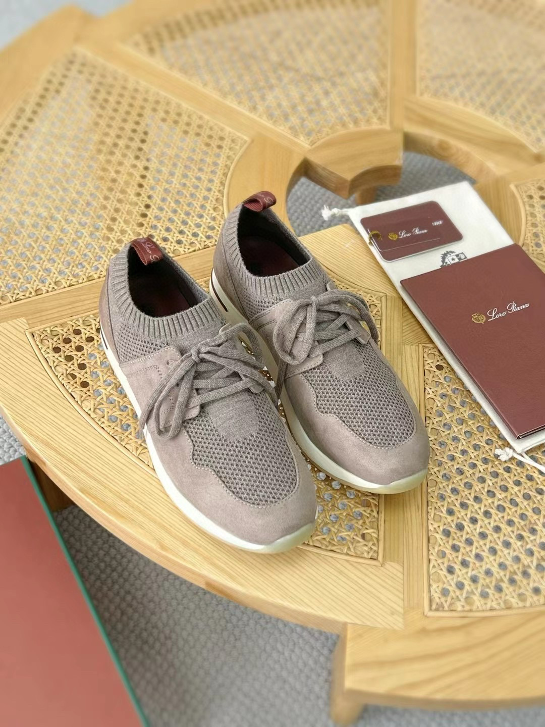 로로피아나 남자 신발 운동화 스니커즈