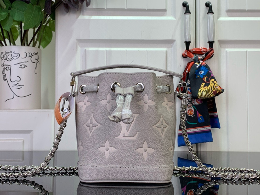 루이비통 m14224 여자가방