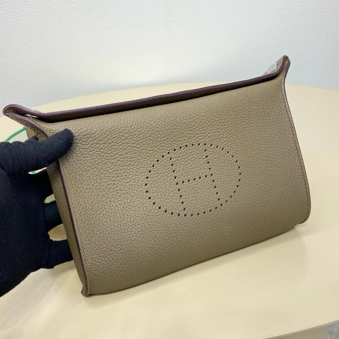 에르메스 비드포쉬 백 남녀공용 가방