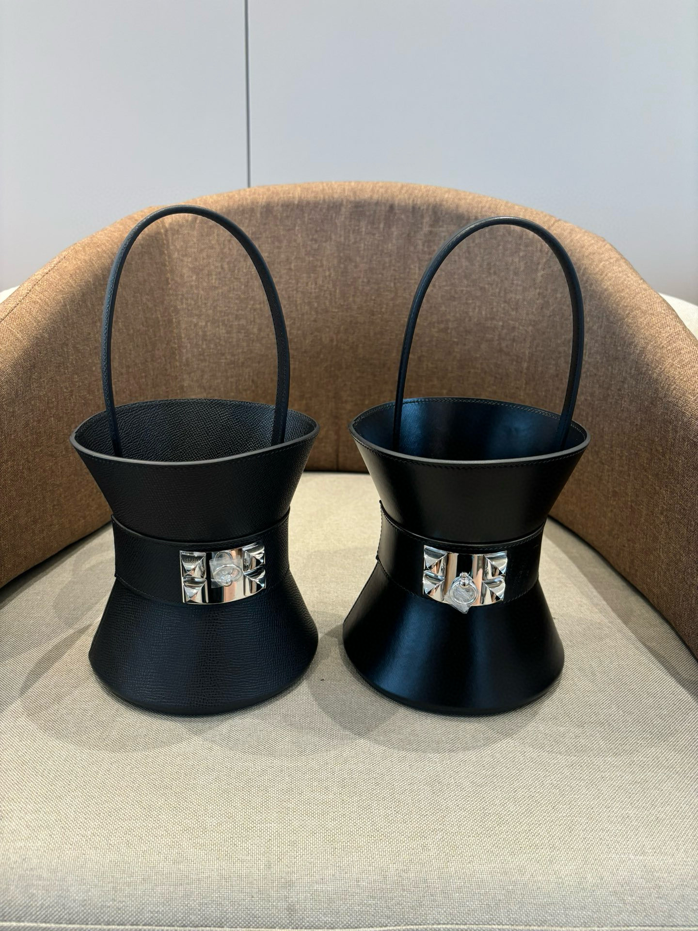 에르메스 Mini Modor 앱송가죽 여자가방