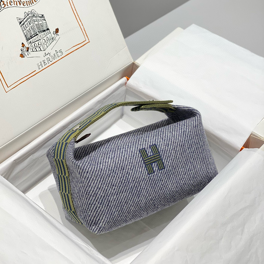 에르메스 브리드 어 브랙 파우치가방