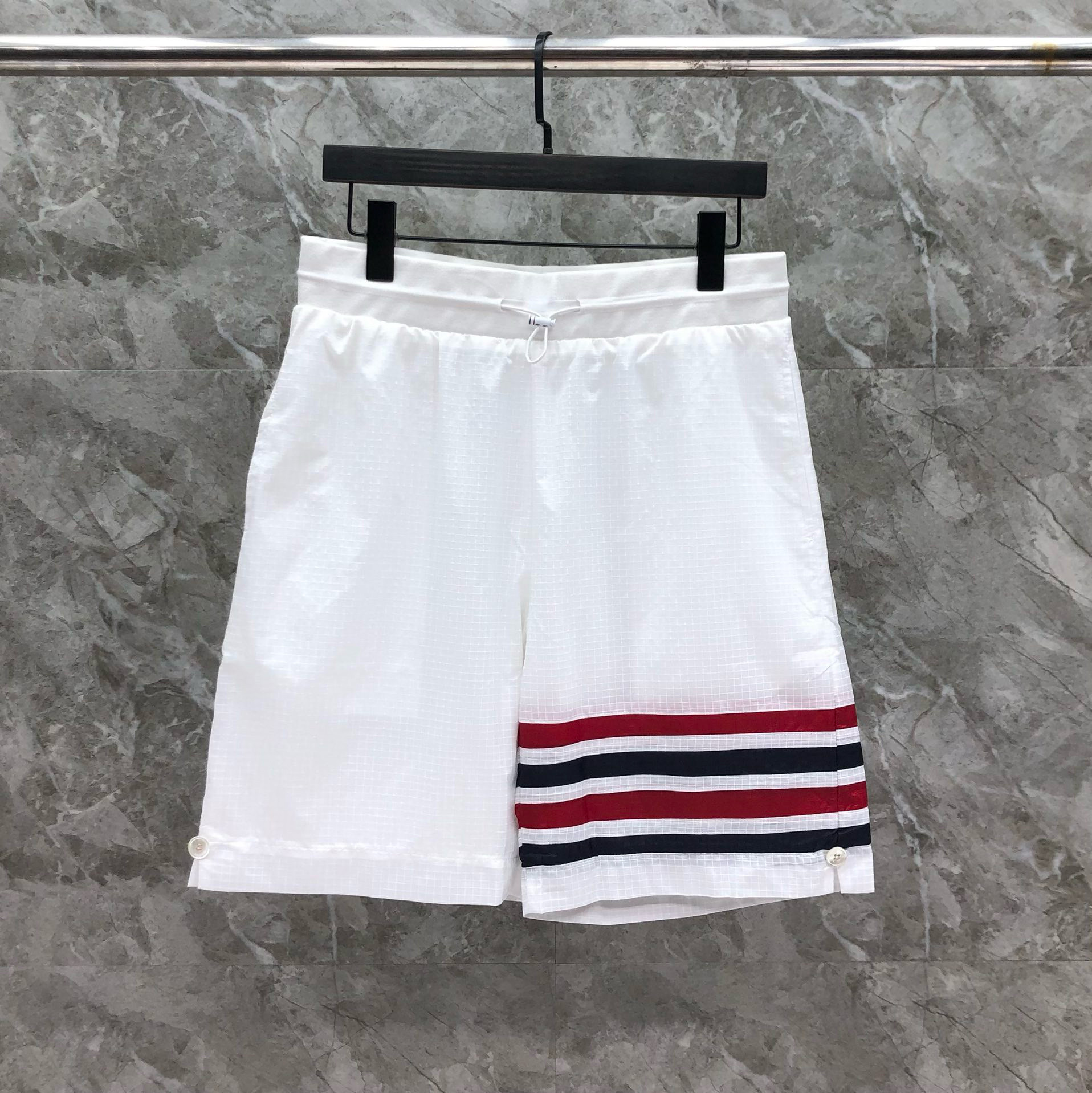 톰브라운 남자 반바지