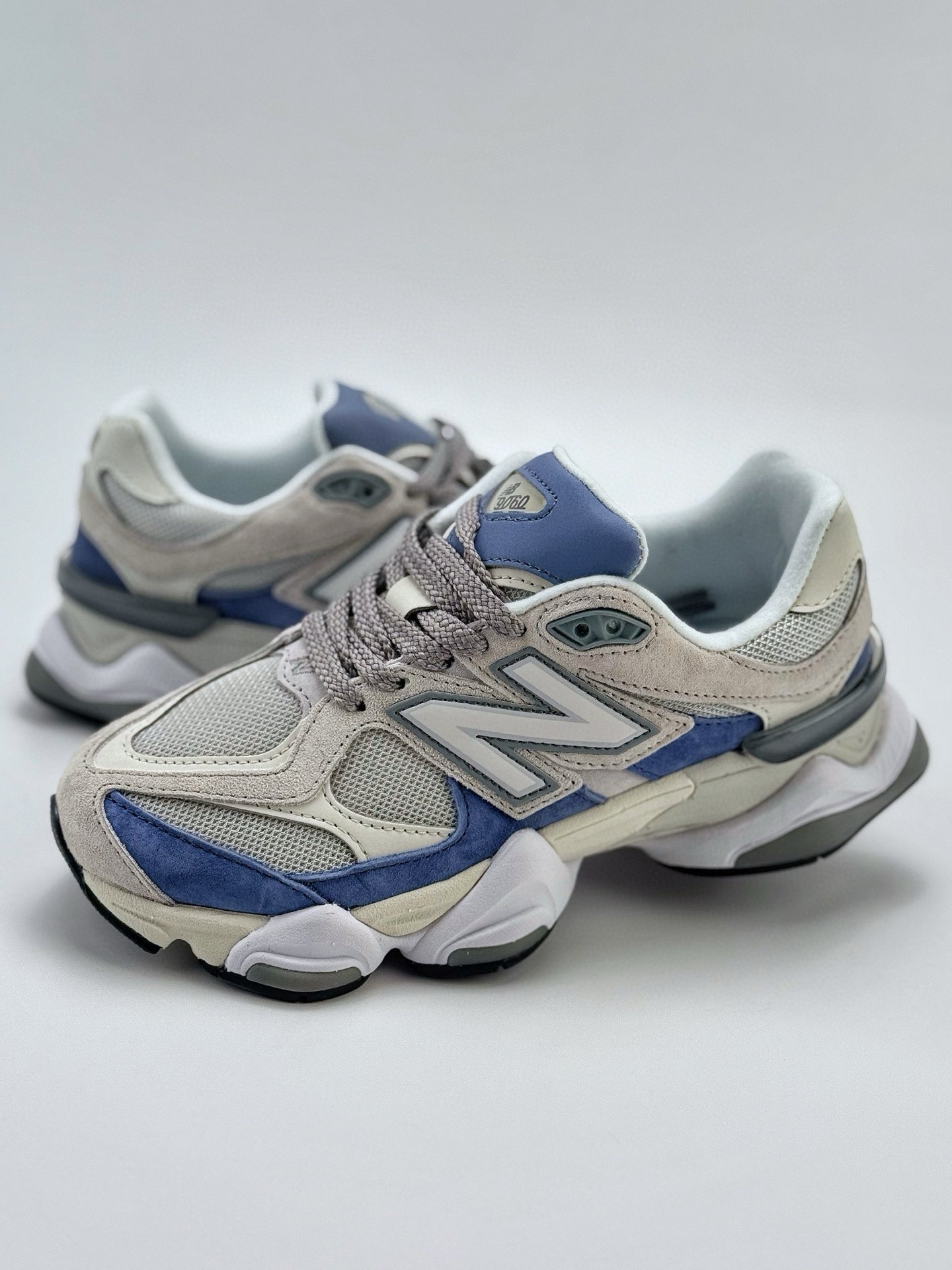 뉴발란스 9060 남녀공용 신발 운동화 스니커즈