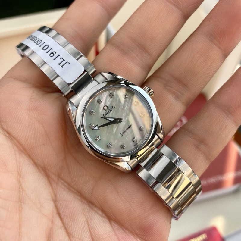 오메가 Aqua Terra 미러급 여자시계