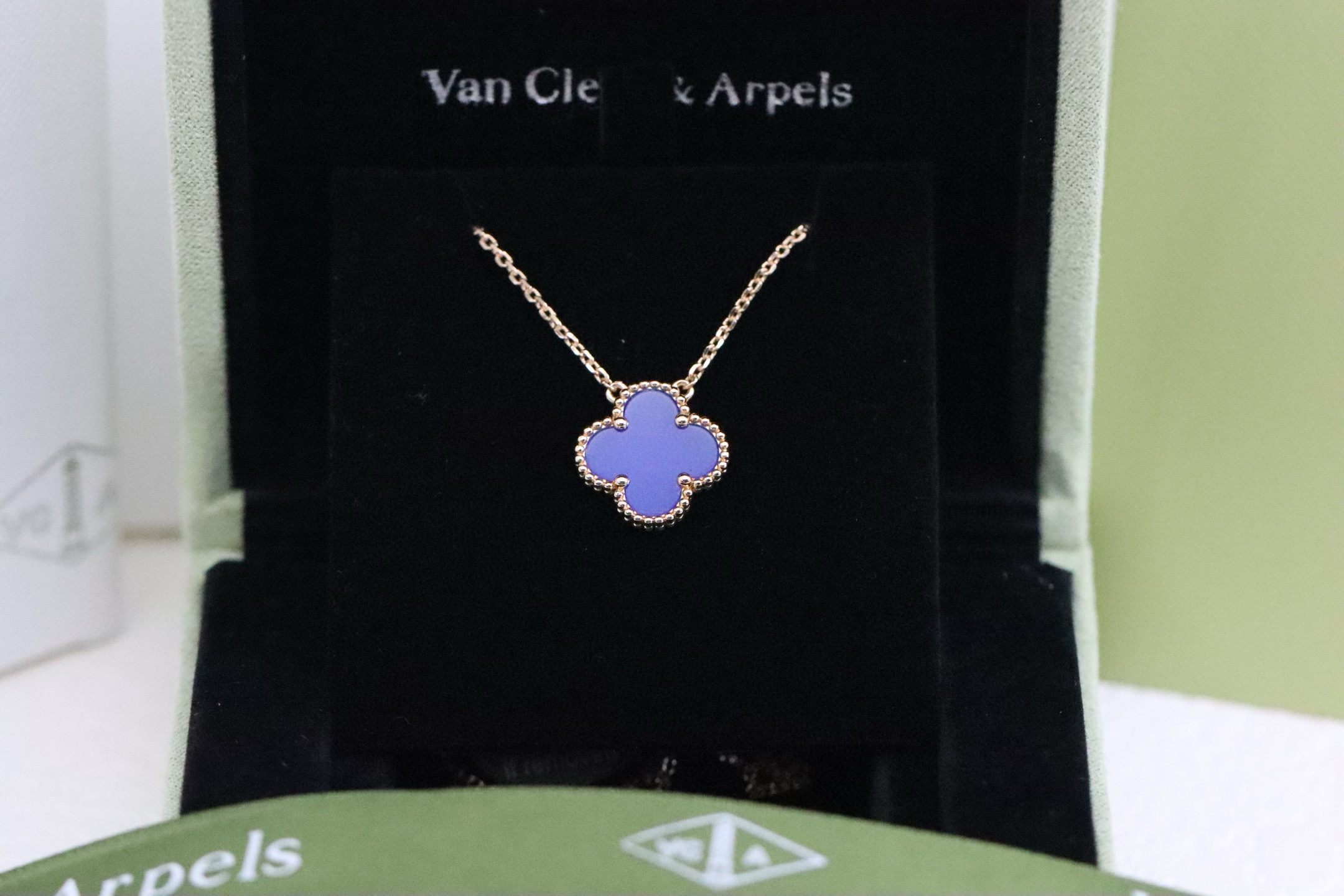 반클리프앤아펠 목걸이