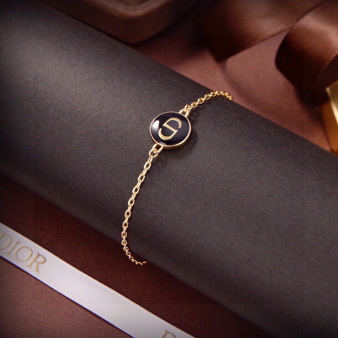 디올 팔찌