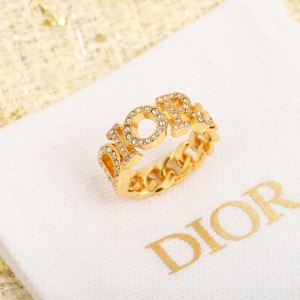 디올 반지