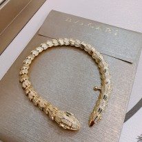 불가리 팔찌