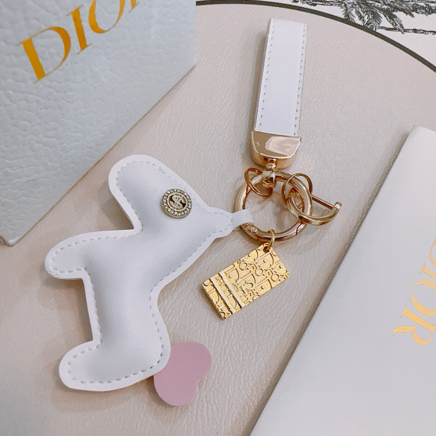 디올 열쇠고리 키링