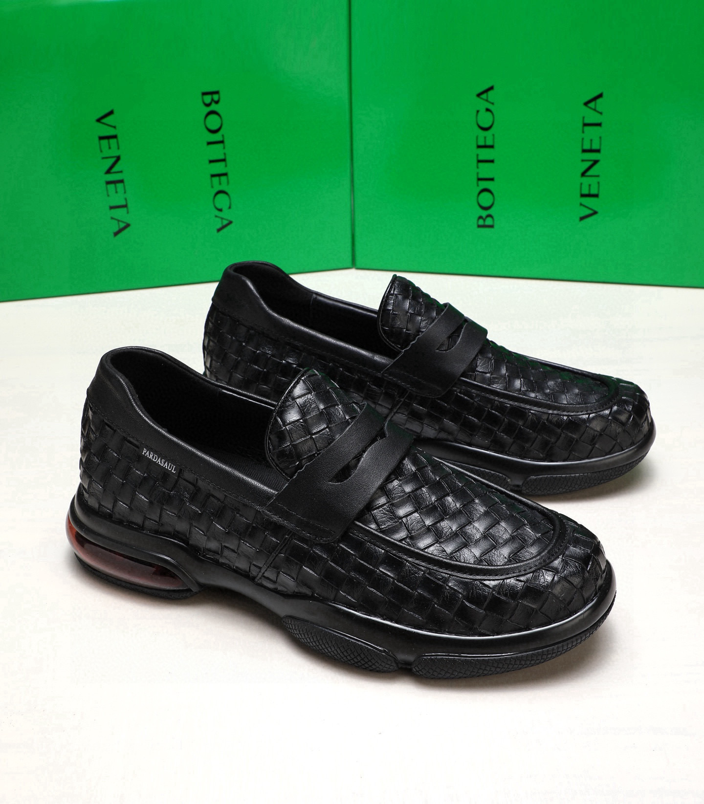 보테가베네타 남자 구두